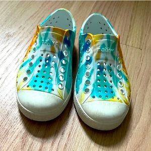 Native toddler size 9